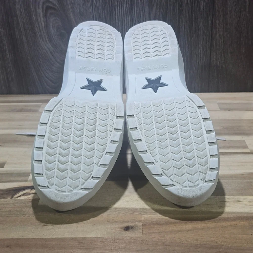 Converse Chuck Taylor‎ All Star Lugged Lift A03012C Kids 6 White Platform